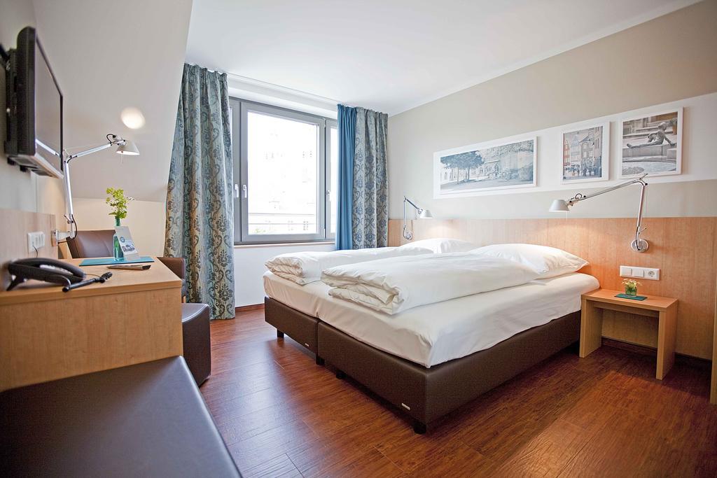 Sebcity Hotel Ellwangen Rum bild
